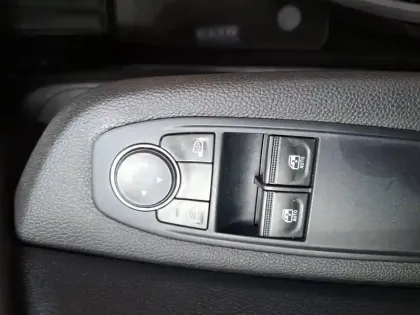 Photo 44 Renault Clio  SCe 65