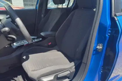 Photo 9 Peugeot 208  Electrique 50 kWh 136ch