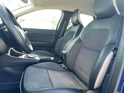 Photo 8 Renault Captur  TCe 140 EDC - 21
