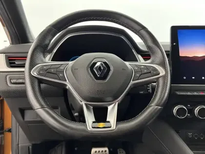 Photo 44 Renault Captur  E-Tech 145 - 21