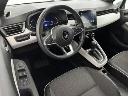 Photo 18 Renault Clio  E-Tech 140 - 21N