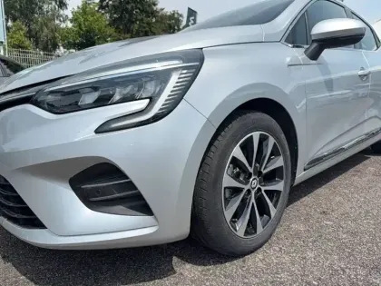 Photo 66 Renault Clio  E-Tech 140 - 21N