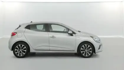 Photo 14 Renault Clio  E-Tech 140 - 21N