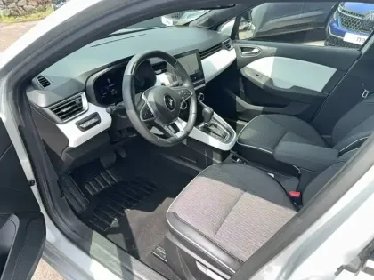 Photo 63 Renault Clio  E-Tech 140 - 21N