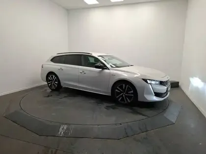Photo 6 Peugeot 508  SW Hybrid 225 e-EAT8