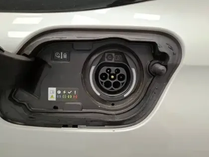 Photo 37 Peugeot 508  SW Hybrid 225 e-EAT8