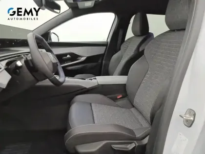 Photo 8 Peugeot 5008  Hybrid 145 ch e-DCS6