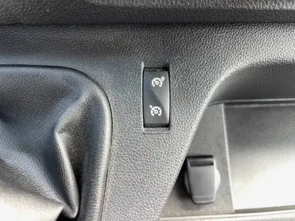 Photo 30 Renault Master  FGN TRAC F3500 L2H2 BLUE DCI 135