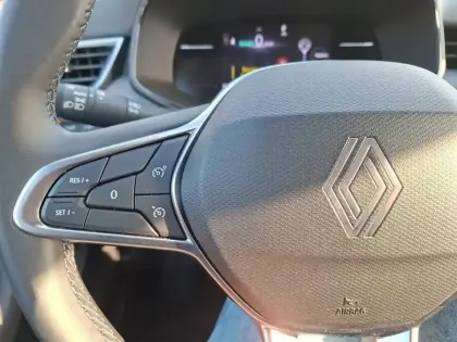 Photo 43 Renault Clio  E-Tech full hybrid 145 ch GSR2
