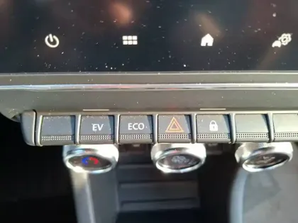 Photo 35 Renault Clio  E-Tech full hybrid 145 ch GSR2