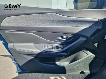 Photo 11 Peugeot 408  PHEV 180 e-EAT8