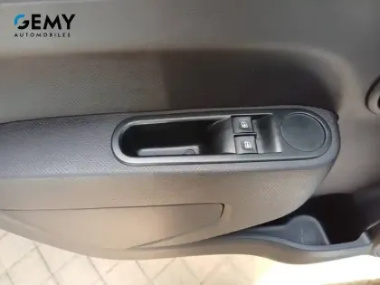 Photo 11 Renault Twingo  III Achat Intégral - 21