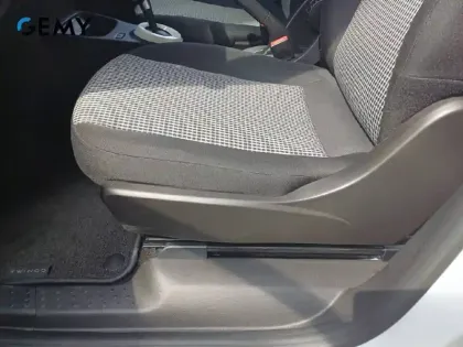 Photo 18 Renault Twingo  III Achat Intégral - 21