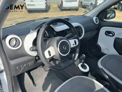 Photo 14 Renault Twingo  III Achat Intégral - 21
