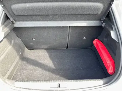 Photo 11 Peugeot 208  PureTech 75 S&S BVM5