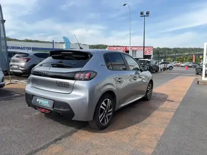 Photo 16 Peugeot 208  PureTech 75 S&S BVM5