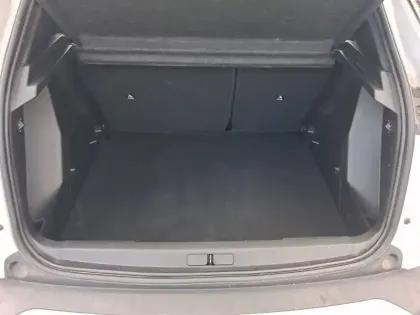 Photo 19 Peugeot 2008  PureTech 100 S&S BVM6