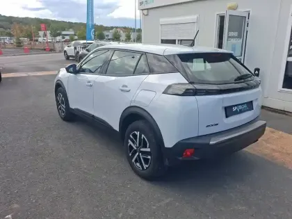 Photo 6 Peugeot 2008  PureTech 100 S&S BVM6