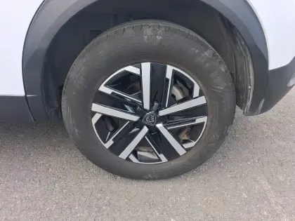 Photo 18 Peugeot 2008  PureTech 100 S&S BVM6