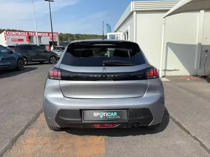 Photo 14 Peugeot 208  PureTech 100 S&S EAT8