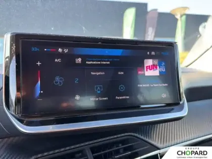Photo 13 Peugeot 208  Hybrid 110 e-DCS6