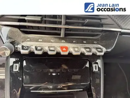 Photo 13 Peugeot 208  PureTech 100 S&S EAT8