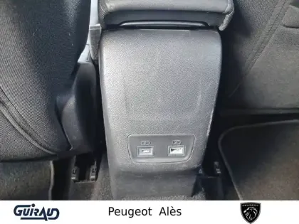 Photo 14 Peugeot 208  PureTech 100 S&S BVM6