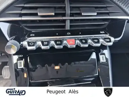 Photo 20 Peugeot 208  PureTech 100 S&S BVM6