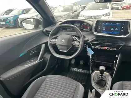 Photo 15 Peugeot 2008  PureTech 100 S&S BVM6