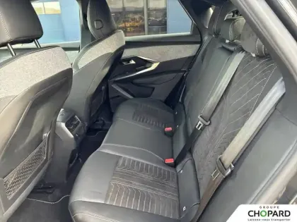 Photo 17 Peugeot 3008  Hybrid 136 e-DCS6