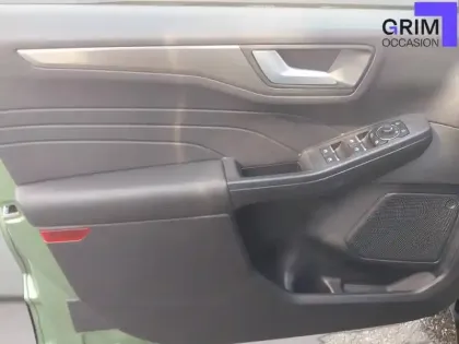 Photo 21 Ford Kuga  2.5 Duratec 180 ch FlexiFuel FHEV E85 Powershift