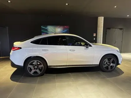 Photo 18 Mercedes GLC  Coupe 300 e Hybrid EQ 4Matic