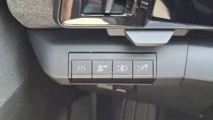 Photo 36 Renault Megane  E-Tech EV60 220 ch optimum charge