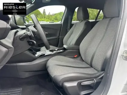 Photo 10 Peugeot 2008  PureTech 130 S&S EAT8