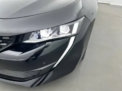 Photo 15 Peugeot 508  SW Hybrid 225 e-EAT8