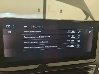 Photo 19 Peugeot 3008  BlueHDi 130ch S&S EAT8