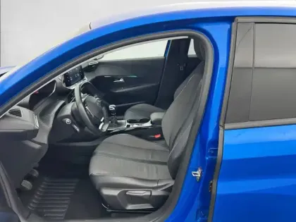 Photo 10 Peugeot 208  PureTech 100 S&S BVM6