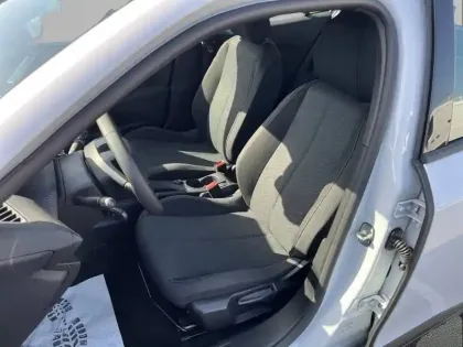 Photo 10 Peugeot 2008  Hybrid 110 e-DCS6