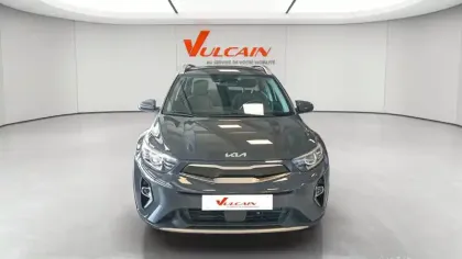 Photo 10 Kia Stonic  1.0 T-GDi 100 ch BVM6