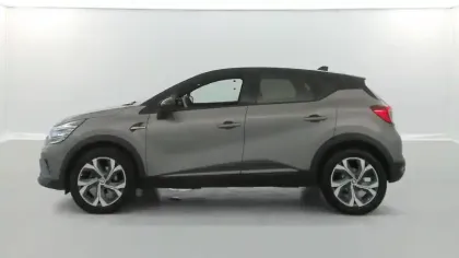 Photo 10 Renault Captur  mild hybrid 140