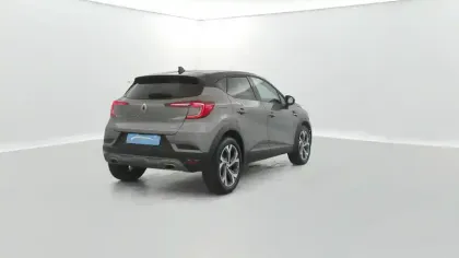 Photo 13 Renault Captur  mild hybrid 140