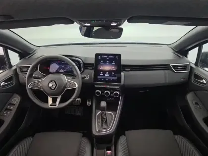 Photo 59 Renault Clio  E-Tech full hybrid 145