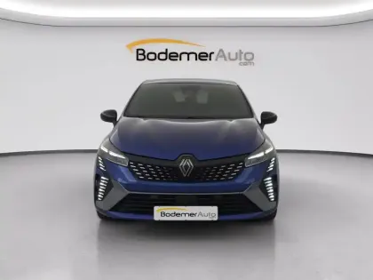 Photo 36 Renault Clio  E-Tech full hybrid 145