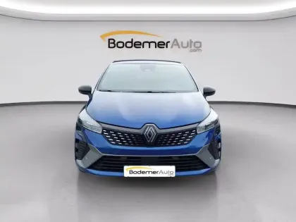 Photo 21 Renault Clio  E-Tech full hybrid 145