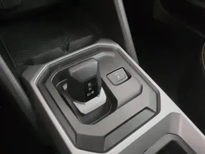 Photo 35 Dacia Duster  Hybrid 140