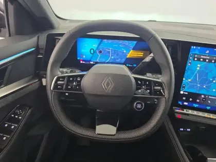 Photo 46 Renault Espace  E-Tech full hybrid 200 5pl