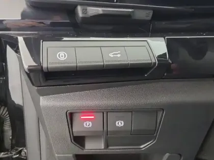 Photo 68 Renault Espace  E-Tech full hybrid 200 5pl