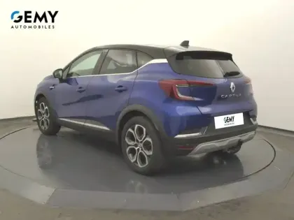 Photo 27 Renault Captur  E-Tech full hybrid 145