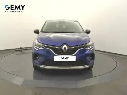 Photo 22 Renault Captur  E-Tech full hybrid 145