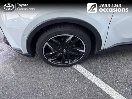 Photo 8 Toyota C-HR  Hybride 2.0L